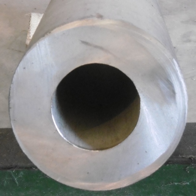 Barra perforada / Tubo Mecánico